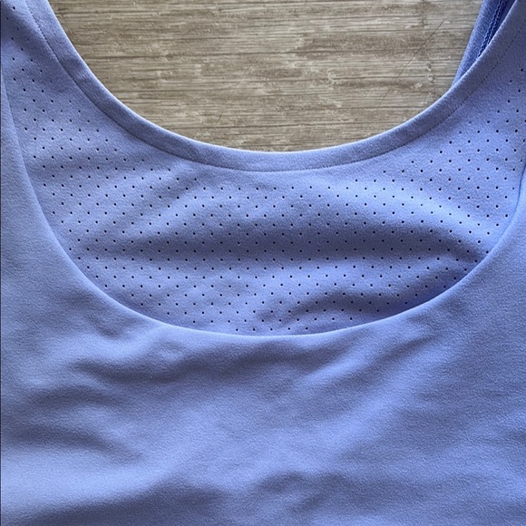 Peloton Cadent Laser Perforated Bra - Picture 2 of 4